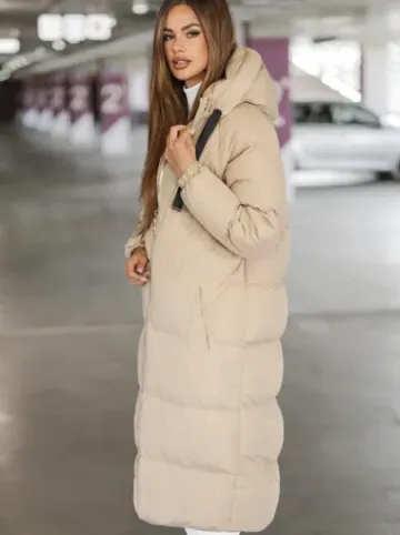 Kurtka zimowa damska długa pikowana beżowa JS/5M3163/62Z^Ozonee Fashion