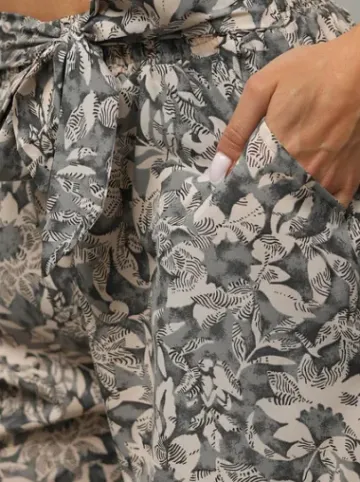 Luźne spodenki damskie brązowe O/YH77935^Ozonee New