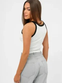 Top damski na ramiączkach biały JS/96T672/1^Ozonee Fashion